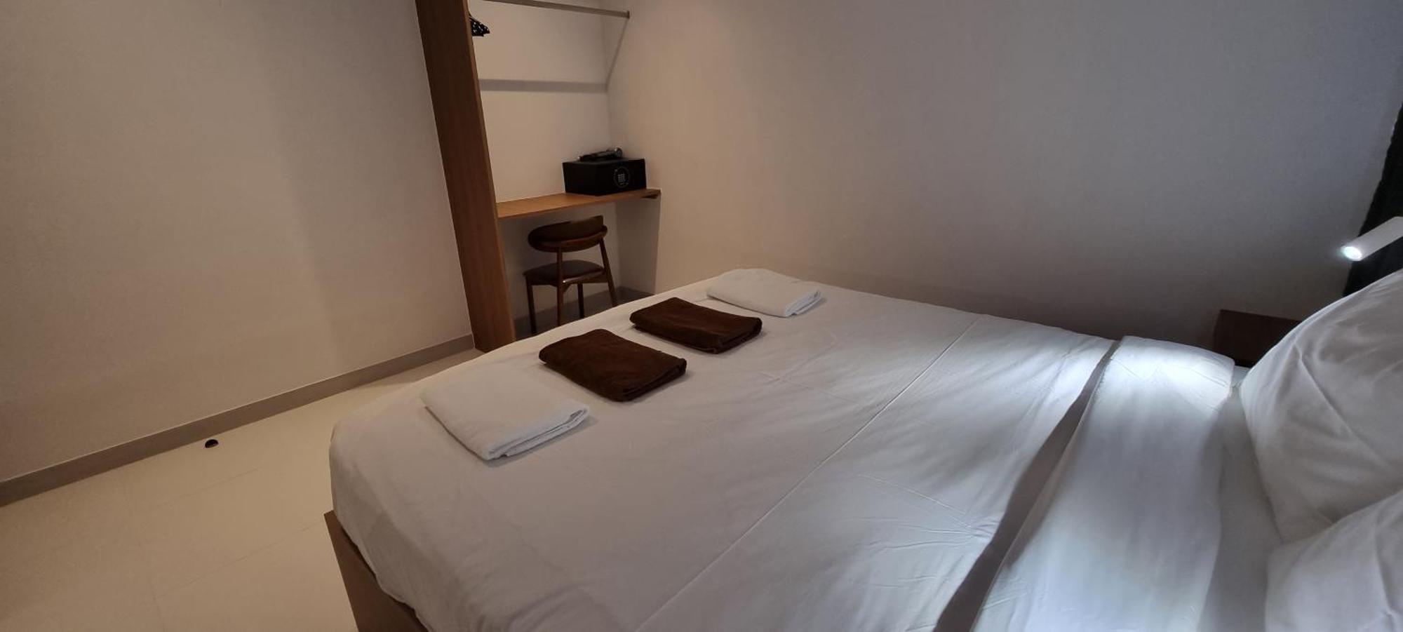 สมุทรา เรสซิเดนซ์ Hotel ท้องศาลา ภายนอก รูปภาพ